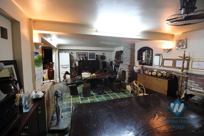 Green villa for rent in Tay Ho, Ha Noi